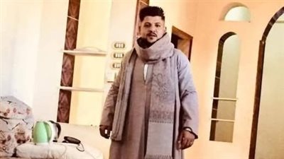 لم يتحمل فراقه.. وفاة أب بعد 17 يوما من غرق نجله في ترعة بسوهاج