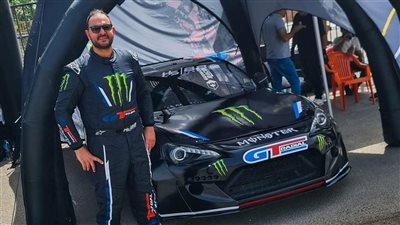 بعد الانتهاء من تشريحه.. جهات التحقيق تأمر بدفن جثمان بطل السباقات الدولي هيثم سمير