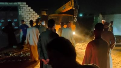 بعد انهيار حفرة بعمق 10 أمتار.. ضبط 4 أشخاص بتهمة التنقيب عن الآثار في قنا