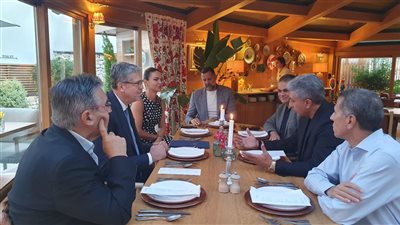 وزير السياحة يلتقي بعمدة سراييفو في ختام زيارته الرسمية للبوسنة والهرسك