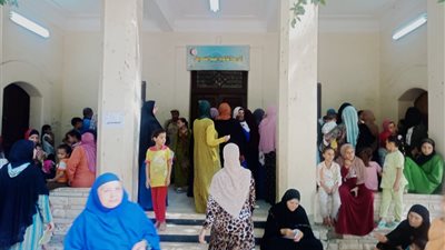 جامعة الفيوم: قافلة طبية شاملة تقدم خدمات الكشف والعلاج لأهالي قرية اللاهون