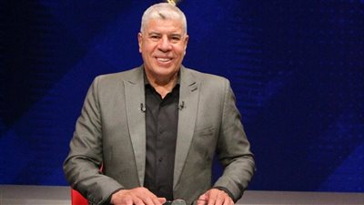 شوبير يكشف كواليس اختيار المدير الفني الأجنبي بالأهلي.. ومصير عبد القادر وداري
