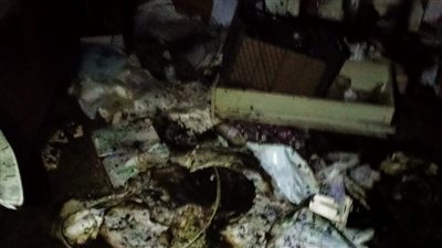 تفاصيل السيطرة على حريق بمخزن داخل مبنى الإدارة التعليمية في المنيا | صور