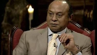 من فرقة البلاك كوتس إلى السينما.. تعرف على مشوار طلعت زين الفني في ذكرى وفاته 