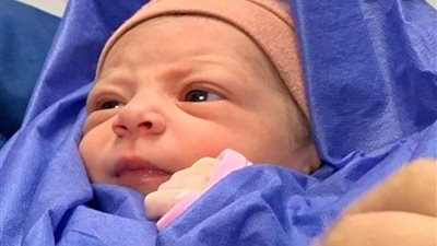 أم تتجرد من مشاعر الرحمة وتضع مولودتها بمرحاض داخل مستشفى ببورسعيد وتتركها| تفاصيل 