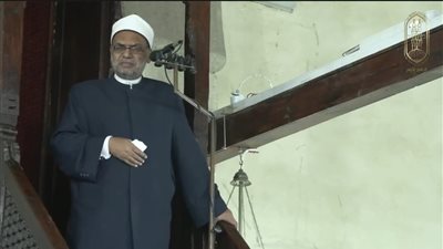 خطيب الجامع الأزهر: الأمة الإسلامية تفرقت في الوقت الذي توحدت فيه أمم الباطل عسكريًا واقتصاديًا
