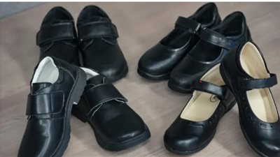 لاحتوائها مواد كيميائية.. هونج كونج تحذر من أحذية مدرسية مسرطنة