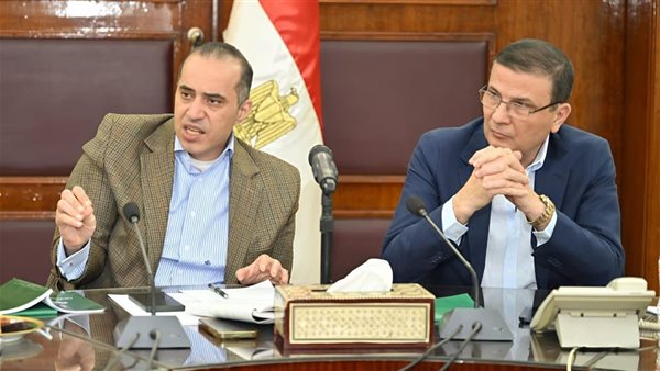 وزيرا الزراعة والشؤون