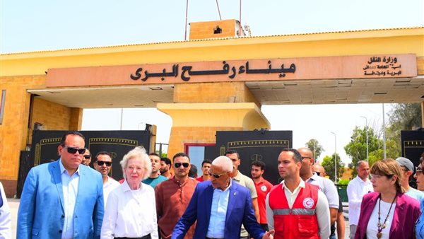 وفد منظمة الحكماء