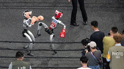 الأولى من نوعها.. انطلاق دورة الألعاب الأولمبية العالمية للروبوتات بالصين 