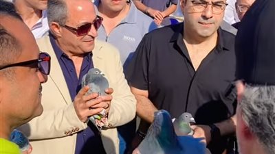 وزير الشباب يطلق حمام السلام في بورسعيد بختام الدورة الرياضية العربية الأولى| صور