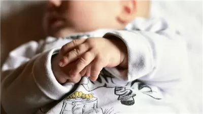 5165 مولودًا يوميًا.. وزير الصحة يعلن انخفاض معدلات الزيادة السكانية في مصر