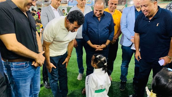 وزير الشباب والرياضة