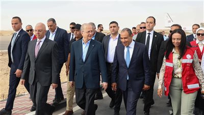 وصول وزير الخارجية المصري ورئيس الوزراء الفلسطيني إلى معبر رفح