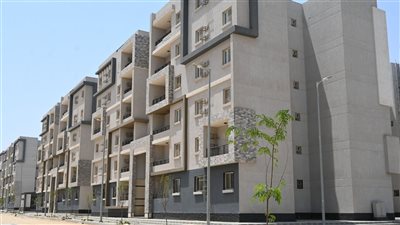 الإسكان: تشغيل المرحلة الثانية من خدمة شبكات الاتصالات بمنطقة غرب المطار بأكتوبر الجديدة قريبا