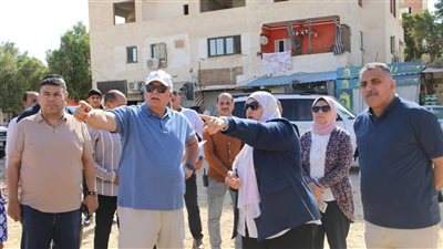 محافظ الوادي الجديد يتابع أعمال إنشاء مدرسة المتفوقين STEM