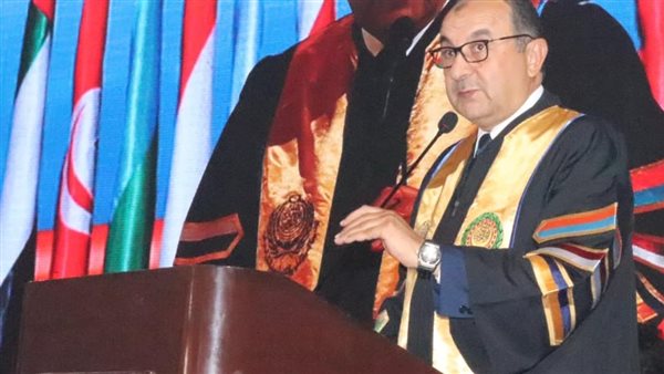 وزير قطاع الأعمال