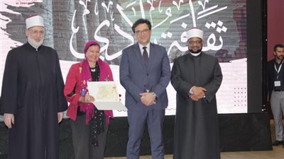 وزير الثقافة يشهد احتفالية الأزهر بمسابقة ثقافة بلادي في موسمها الثاني تحت رعاية الدكتور أحمد الطيب|صور