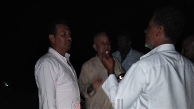 رئيس مركز يوسف الصديق بالفيوم يقود حملة لحماية زريعة الجمبري ببحيرة قارون |صور