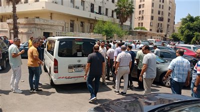 تشييع جثمان شقيقة وزير الدفاع الأسبق عبد الحليم أبو غزالة بالإسكندرية