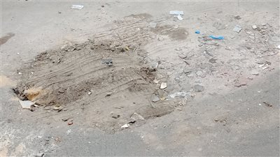 الانتهاء من إصلاح هبوط أرضي تسبب في انزلاق سيارة بالإسكندرية