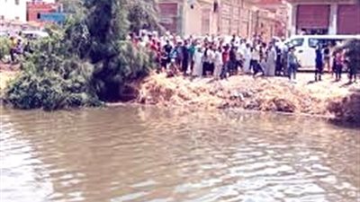 يرجح أنه من أسرة ديروط.. العثور على جثة صغير داخل ترعة الإبراهيمية بمطاي في المنيا