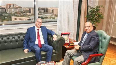 الكهرباء والبترول تبحثان استعدادات مواجهة الأحمال الكهربائية في ظل موجة الحر