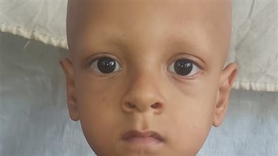 كان نفسه يمشي ويركب عجلة.. والد الصغير صاحب عبارة أنا جعان يكشف اللحظات الأخيرة قبل وفاته |خاص