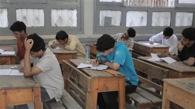 اليوم.. طلاب الثانوية الأزهرية بجنوب سيناء يؤدون امتحان الدور الثاني في اللغة الأجنبية الأولى والأدب والنصوص والمطالعة والصرف