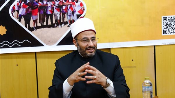  الدكتور محمود الهواري