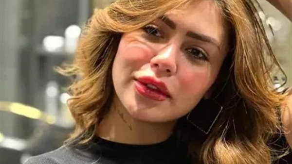 البلوجر هدير عبد