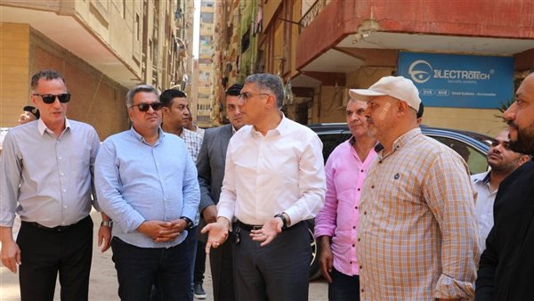 محافظ الجيزة خلال