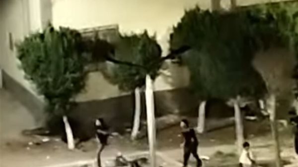 مشاجرة بالطوب والأسلحة