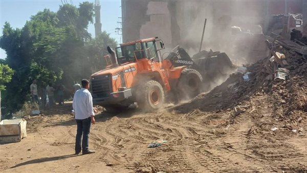 حملة مكبرة لإزالة