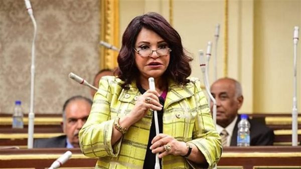 آمال عبد الحميد