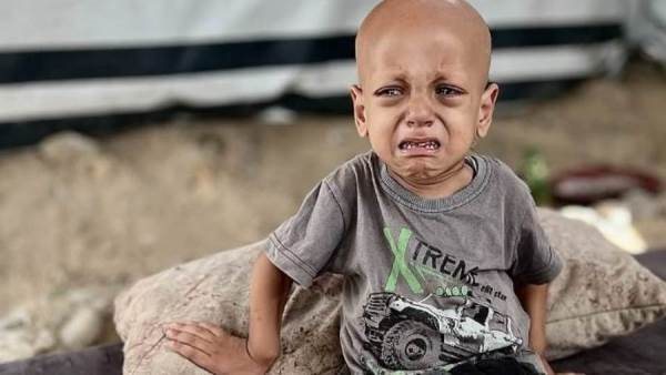  الطفل عبد الله أبو