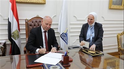 محافظ القاهرة يعتمد نتيجة امتحانات الدور الثانى للشهادة الإعدادية بنسبة نجاح 87.8%