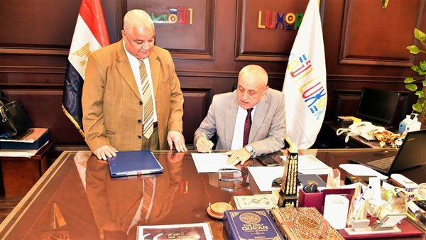 محافظ الأقصر يعتمد