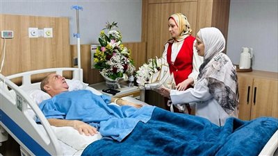 نائبة القنصل العام بالرياض تزور المرضى المصريين بالدمام