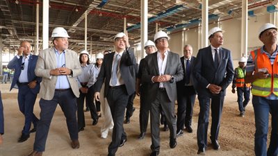 وزير الصحة يتفقد مشروع إنشاء المخازن الاستراتيجية للمنتجات والأجهزة الطبية بالعاصمة الإدارية: سيحدث نقلة نوعية في إدارة المخزون الطبي