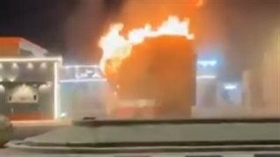 على طريقة خالد عبد العال شهيد الشهامة.. الملك سلمان يكرم سعوديًا لقيادته شاحنة مشتعلة بعيدًا عن محطة وقود