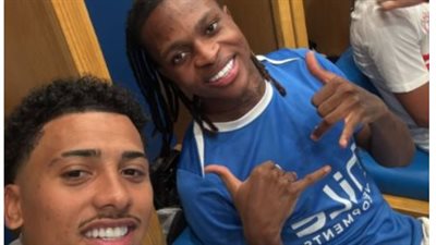 فيريرا يكشف أسباب استبدال شيكو بانزا وخوان ألفينا رغم تسجيلهما هدفي الزمالك أمام مودرن سبورت