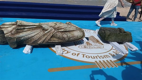 انتشال 4 قطع أثرية