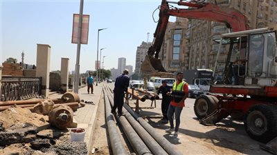 محافظ الجيزة يتابع الأعمال الجارية لتوصيل كابلات الجهد العالي لدعم محطة مياه جزيرة الدهب | صور 