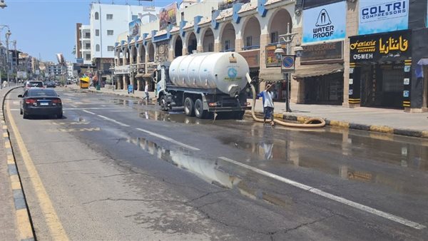 جانب من كسر الماسورة