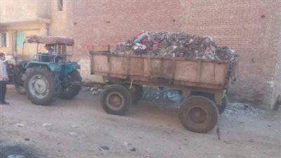 رفع 150 طن تراكمات ومخلفات صلبة خلال حملة مكبرة بشرنوب في البحيرة