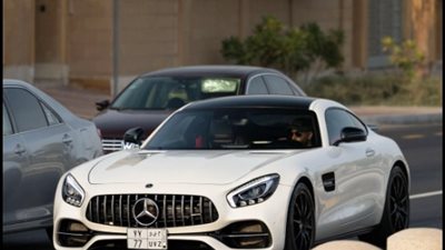 مدينة الخبر السعودية تتحول إلى موناكو الخليج بسبب السيارات الفارهة