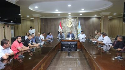 محافظة كفر الشيخ: حصر ومعالجة النقاط الخطرة على الطرق للحد من الحوادث