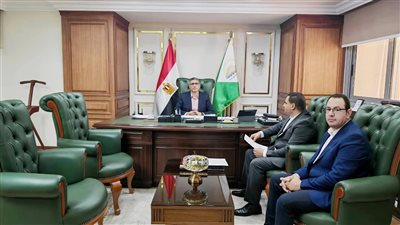 محافظ الجيزة يتابع أعمال إزالة مخالفات البناء باللبيني وحدائق الأهرام