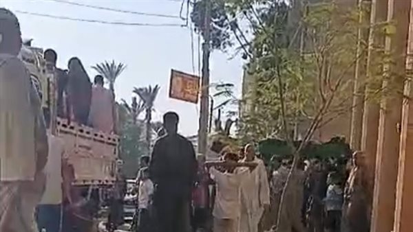 تشييع الجنازة 